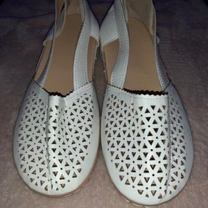 Womens Slip on White Shoes/Flats